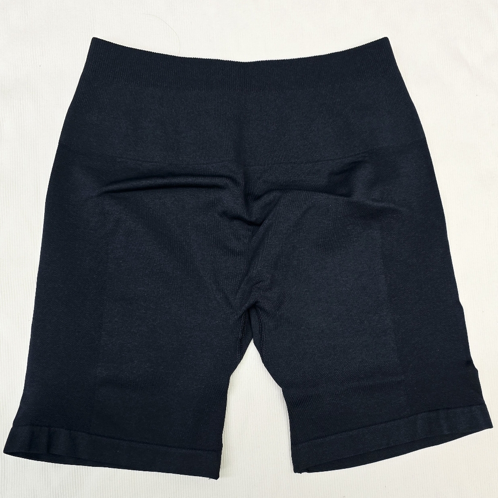 AUROLA Women's Intensify Seamless Srunch High Waisted Shorts - Black- Small